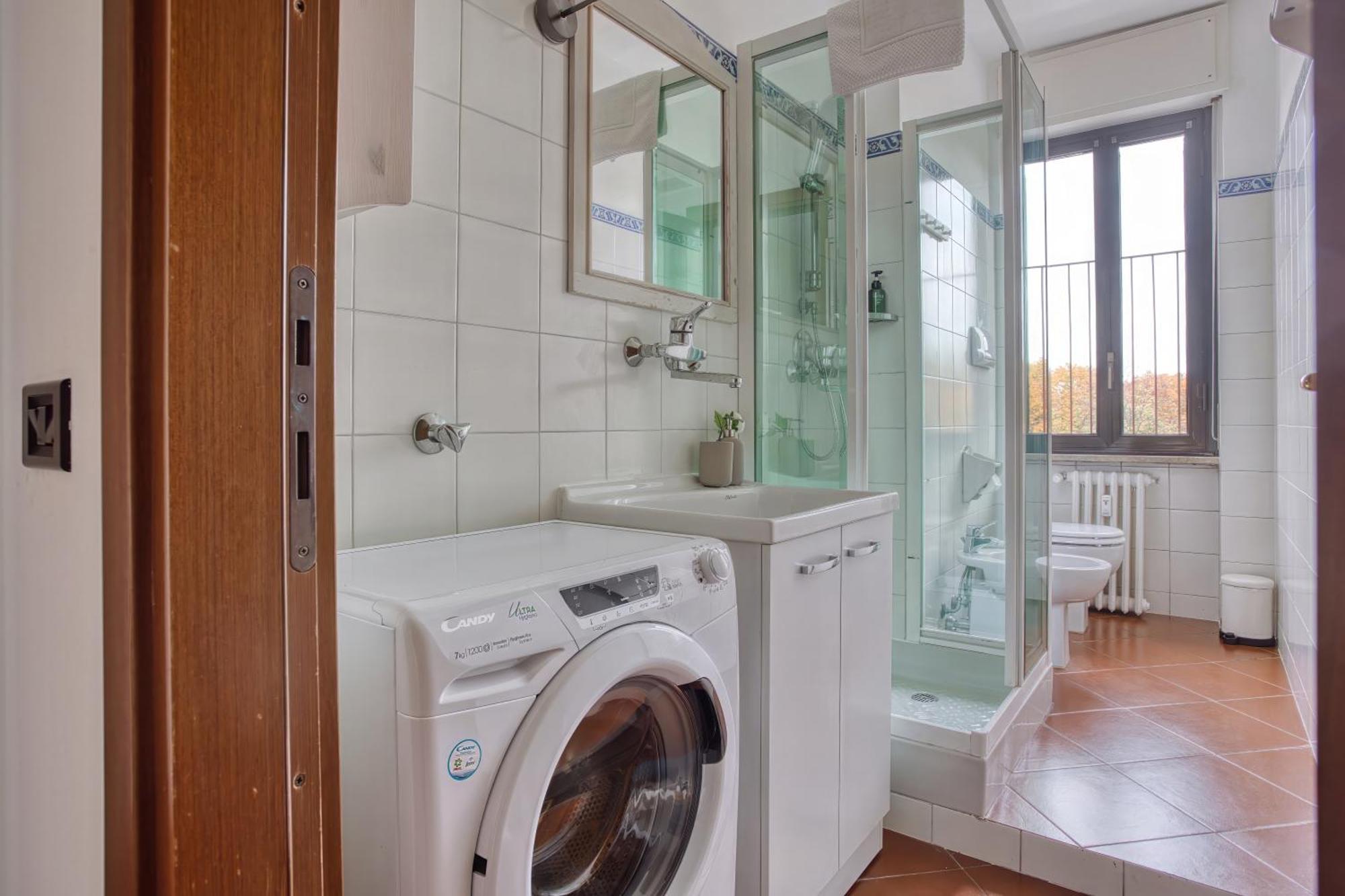 Balilla30 - Spacious 2 Bedroom Next To Center * Milan